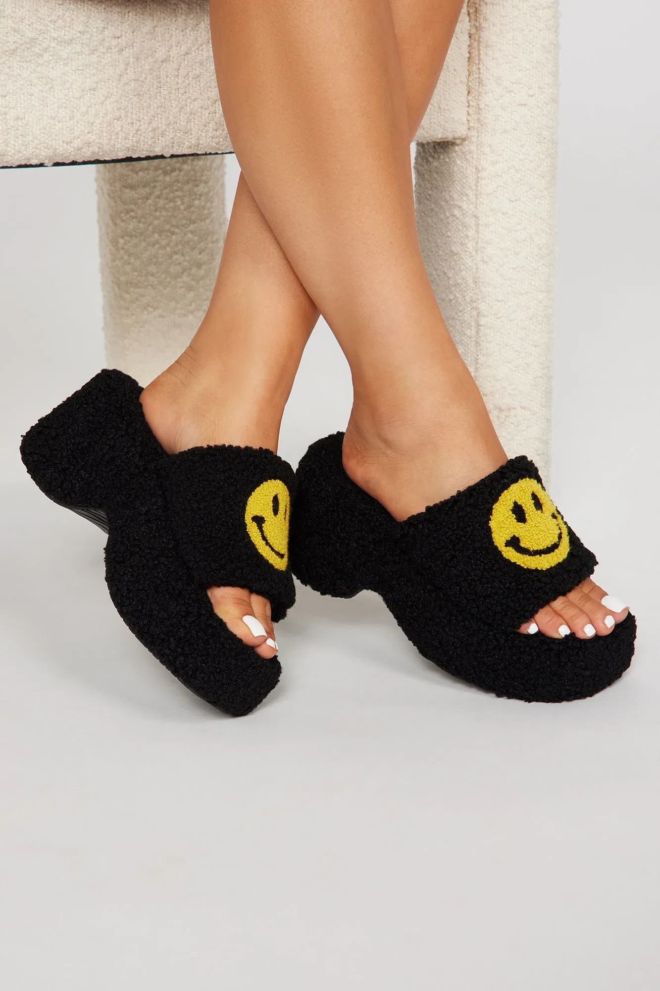 All Smiles Wedges - Black