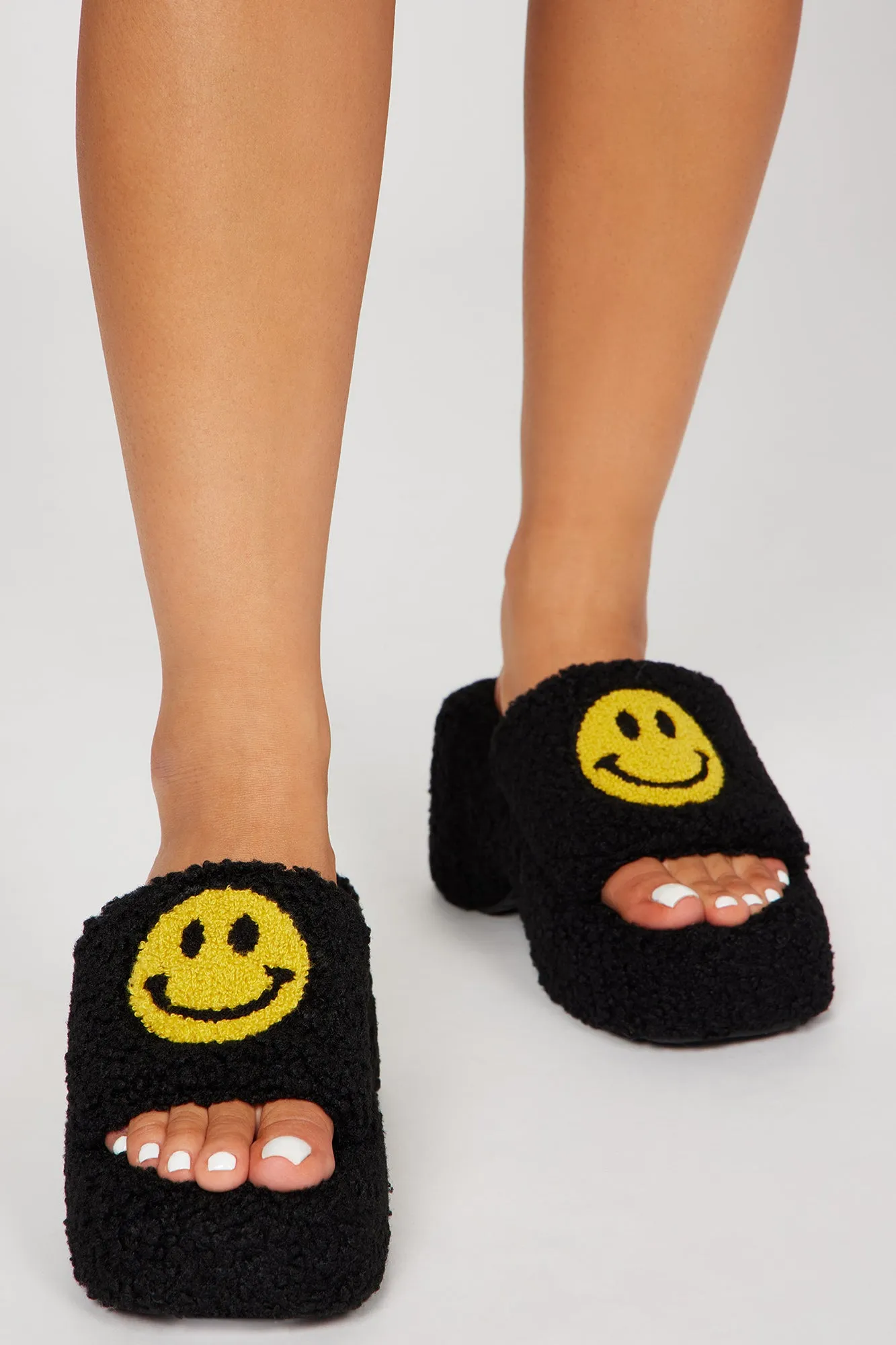 All Smiles Wedges - Black