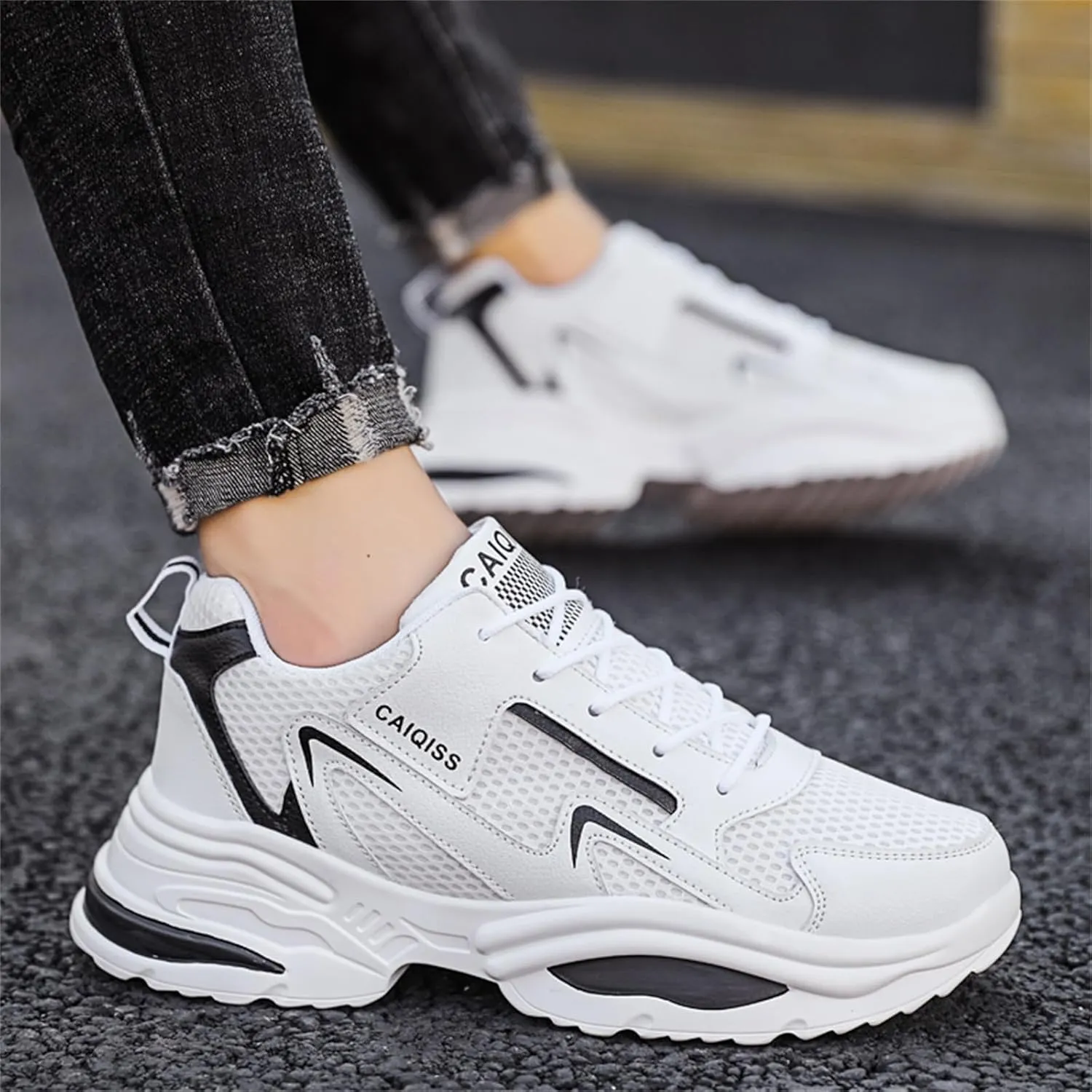 Mens Breathable Mesh Lace Up Sneakers Lightweight Non-Slip Round Toe Walking Shoes Outdoor Sport Running Shoes