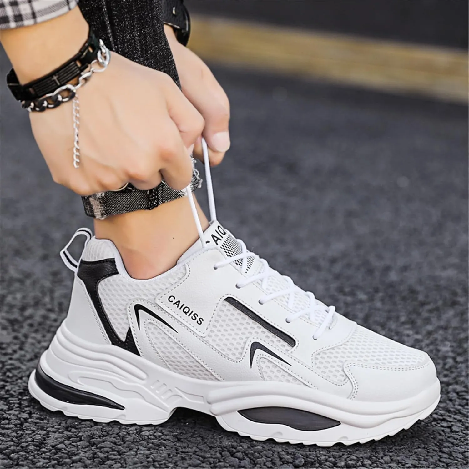 Mens Breathable Mesh Lace Up Sneakers Lightweight Non-Slip Round Toe Walking Shoes Outdoor Sport Running Shoes