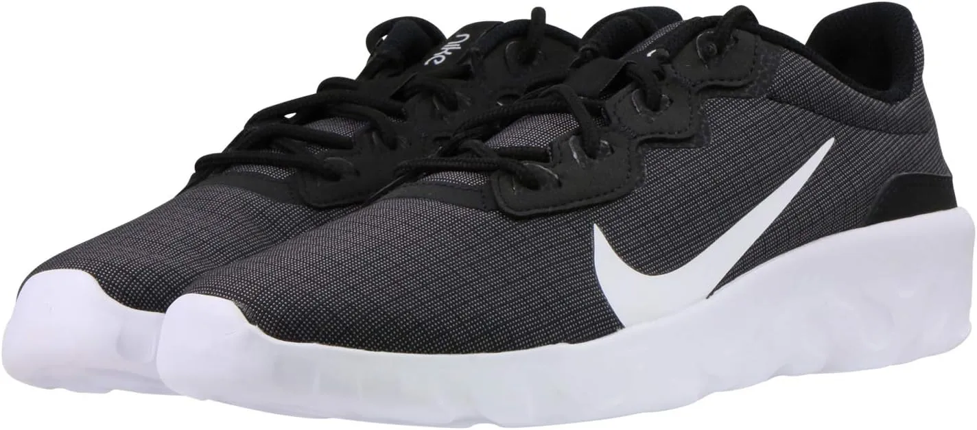 Nike Men's Explore Strada Sneaker