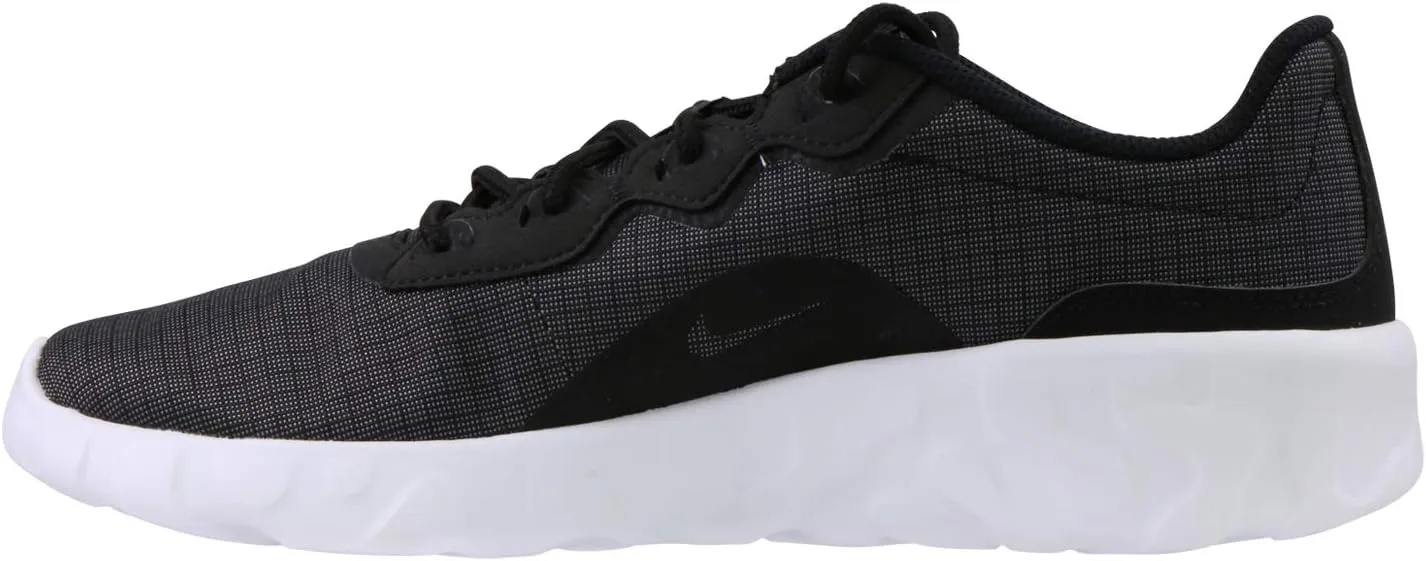 Nike Men's Explore Strada Sneaker