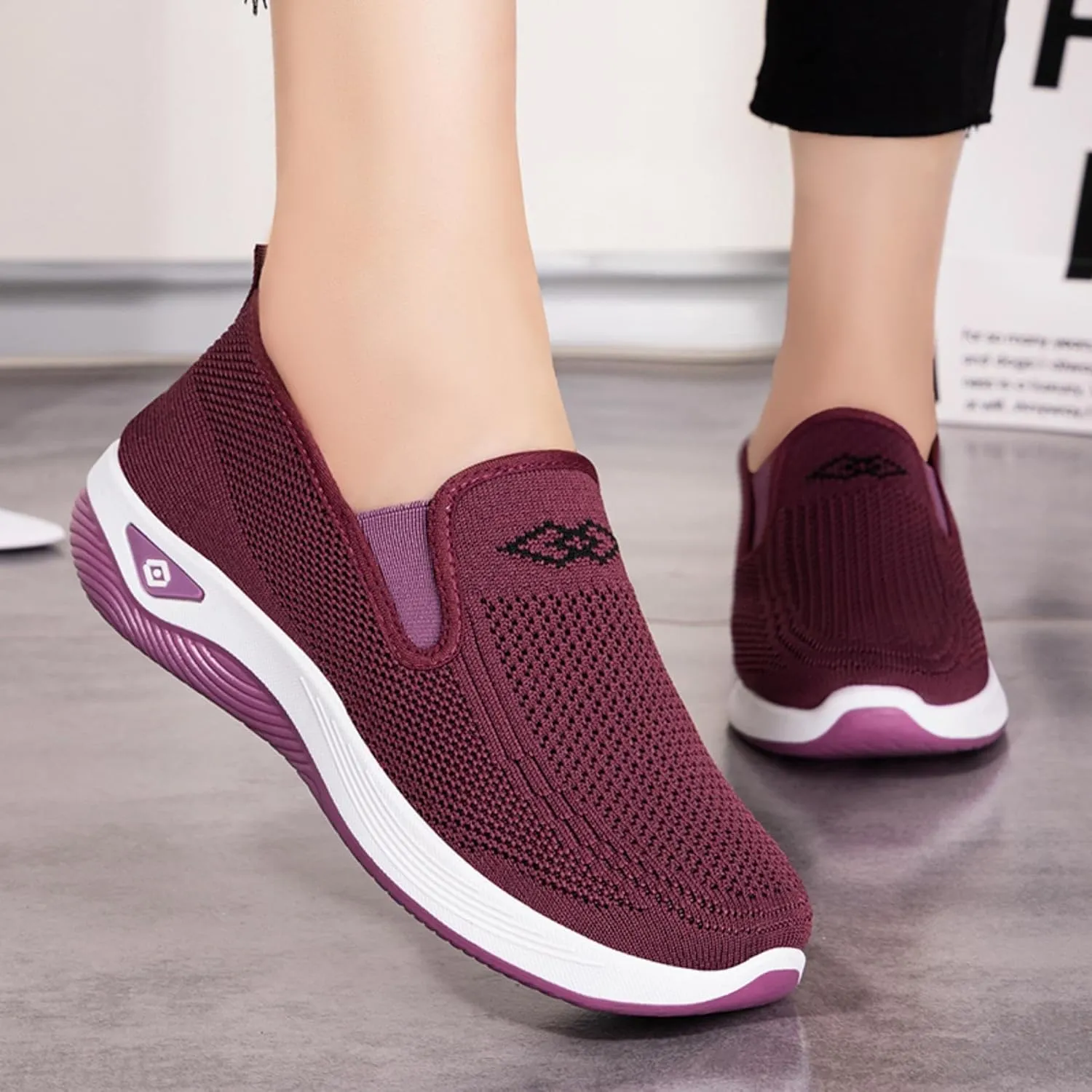 Women's Slip-On Breathable Mesh Sneakers  Lightweight Walking Shoes for Outdoor, Travel, Casual Wear  Comfortable Anti-Slip Loafers for Everyday, All-Day Use