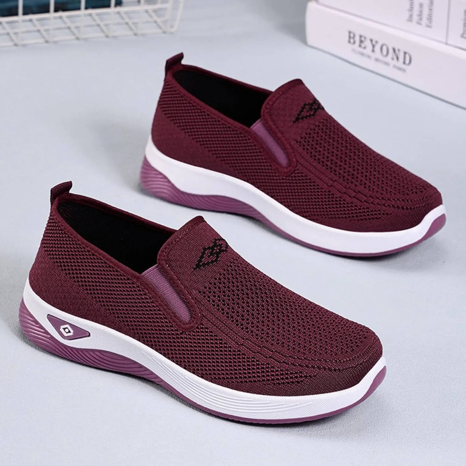 Women's Slip-On Breathable Mesh Sneakers  Lightweight Walking Shoes for Outdoor, Travel, Casual Wear  Comfortable Anti-Slip Loafers for Everyday, All-Day Use